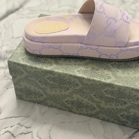 Gucci Pastel Lilac GG Logo Platform Slide Sandal - Picture 2 of 3